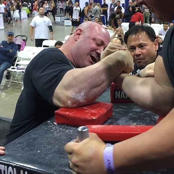 World Champion Power-Lifter, Scot Mendelson starts 2018 run for the Arm-Wrestling World Championships